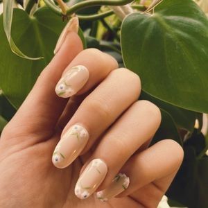 Flower Nails